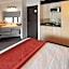 Aztic Hotel and Executive Suites