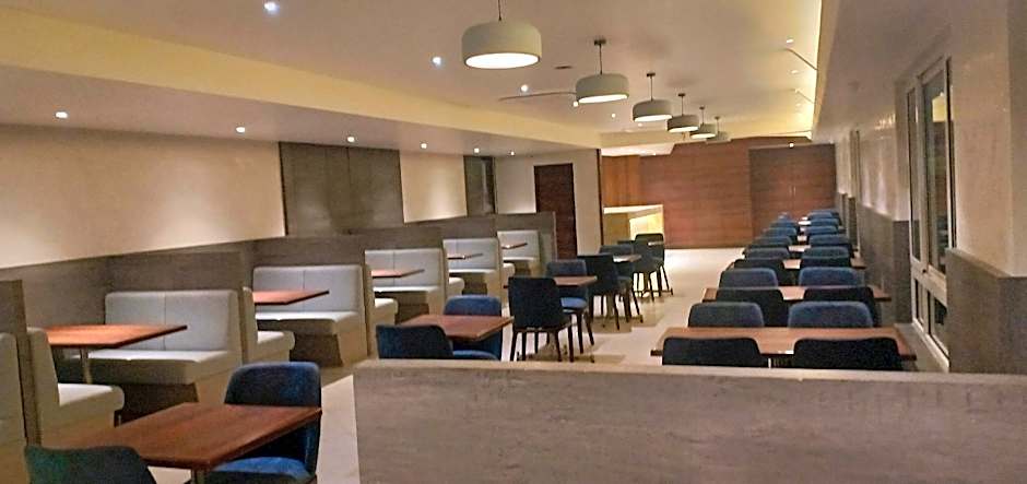 Cosmique Clarks Inn Suites Goa