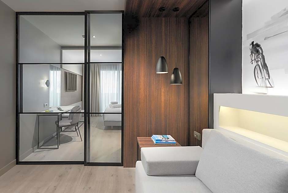 Ivis 4 Boutique Hotel