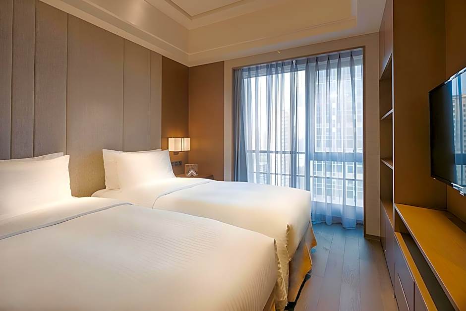 Somerset Swan Lake Hefei