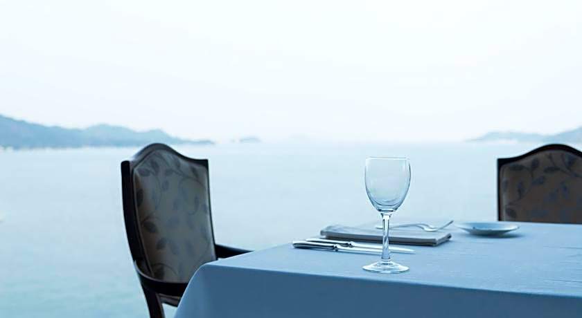 Toba Hotel International