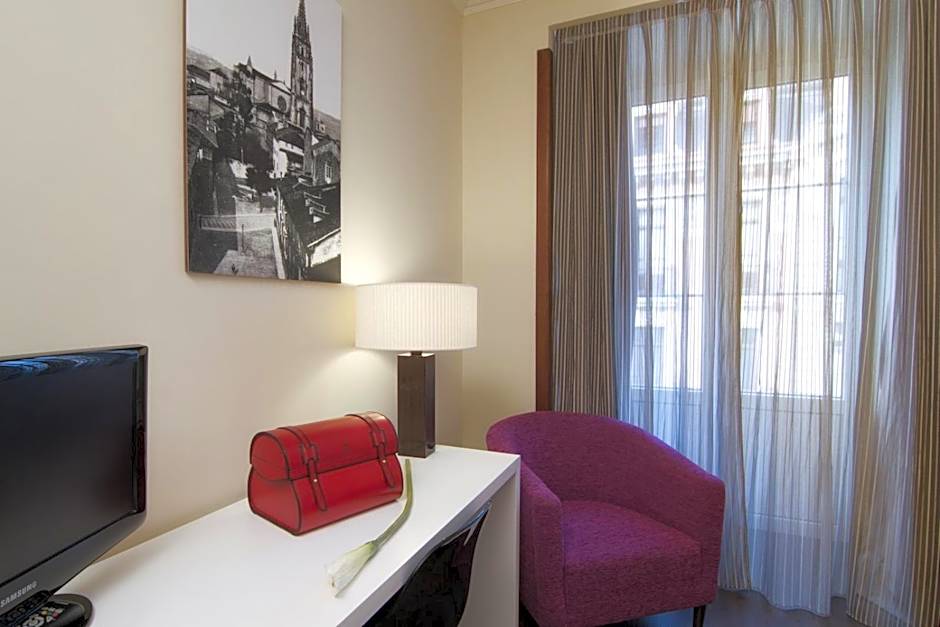 Husa Gran Hotel Espana