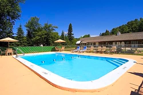 Maple Leaf Motel
