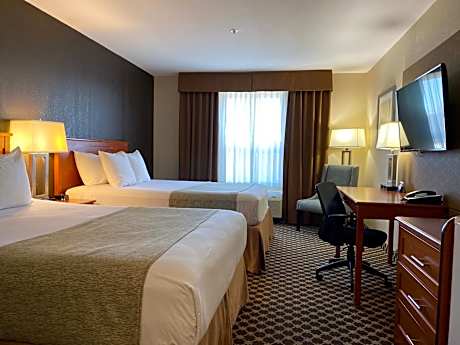 2 Queen Beds, Non-Smoking, Flat Screen Television, Microwave And Refrigerator, High Speed Internet A