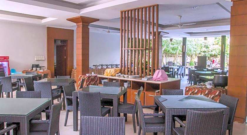 Surya Kencana Seaside Hotel