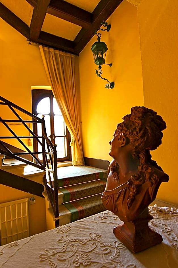 Villa Giona