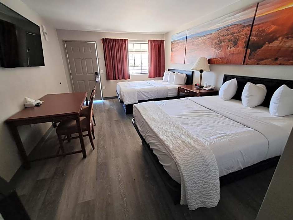 Days Inn by Wyndham Safford, AZ