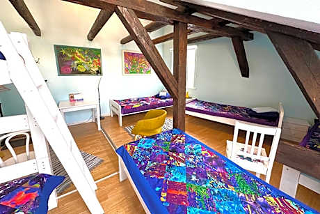 Bed in 4-Bed Mixed Dormitory Room