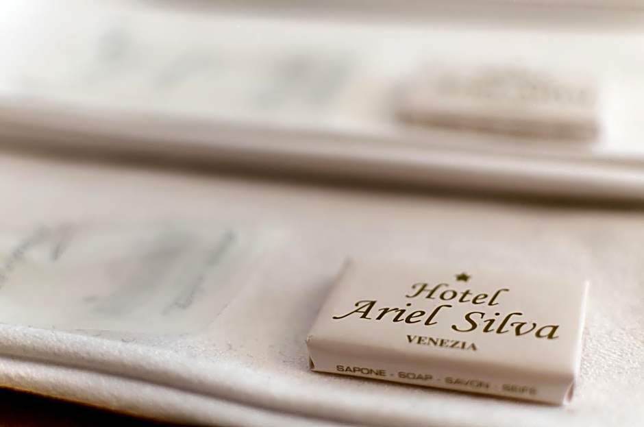 Hotel Ariel Silva