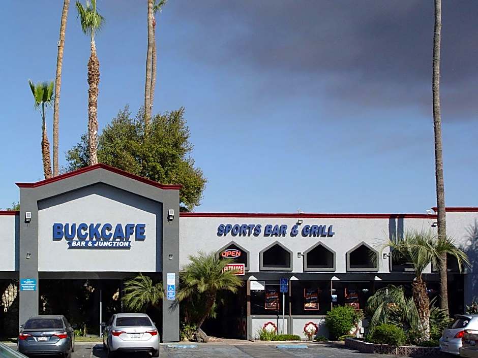 Clarion Hotel Bakersfield North