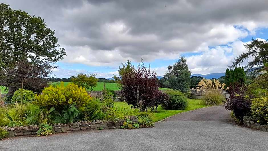 Inveraray Farm B&B