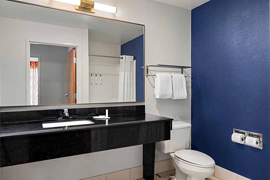 Fairfield Inn & Suites by Marriott Columbus East