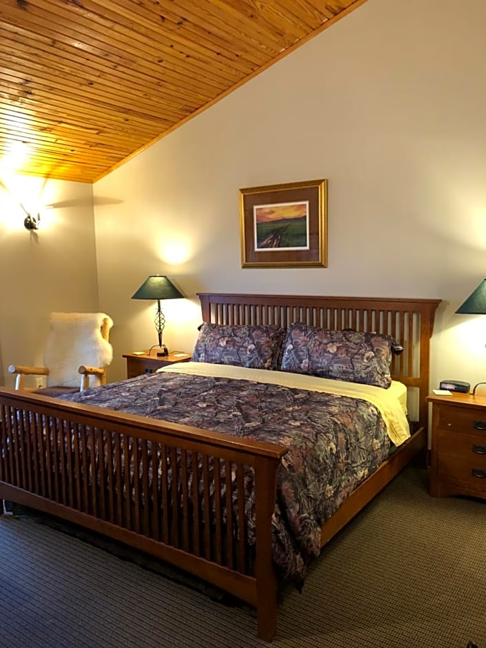 Comstock Premier Lodge LLC