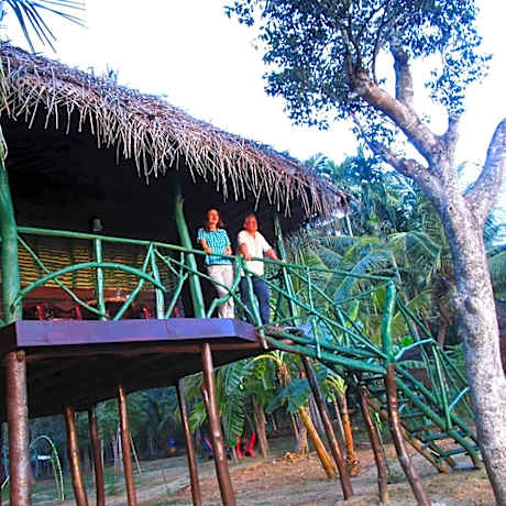 LakeSide Cabana Tissamaharama