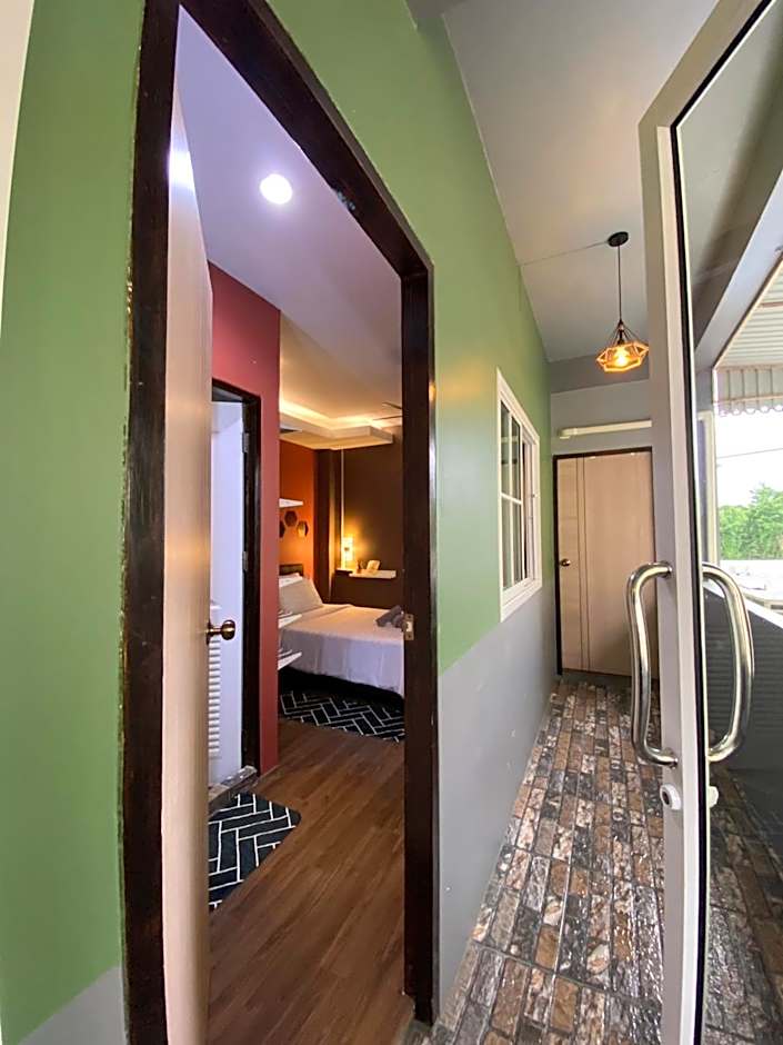 VarietyD-DayHostel HuaHin