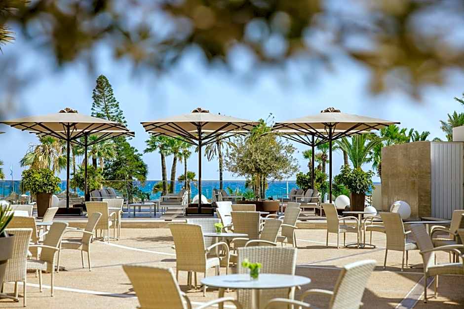 Golden Bay Beach Hotel