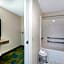 La Quinta Inn & Suites by Wyndham Mansfield, Oh