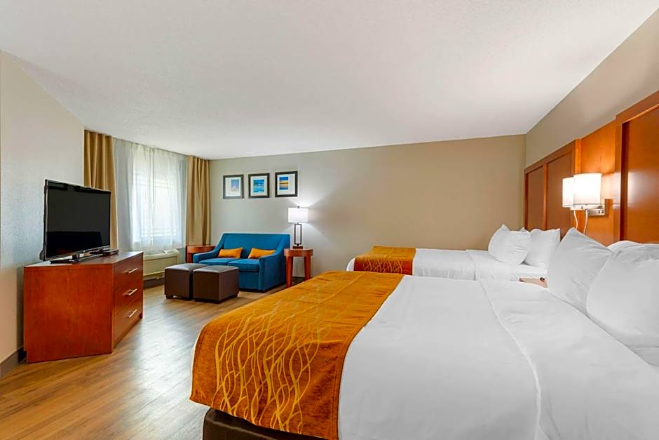 Comfort Inn & Suites Milford