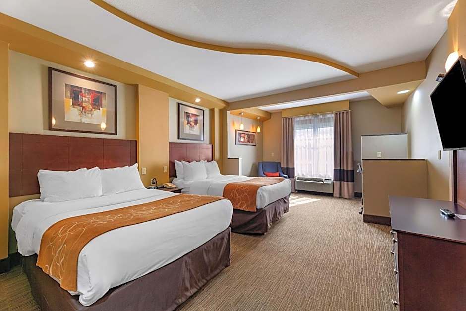 Comfort Suites Perrysburg