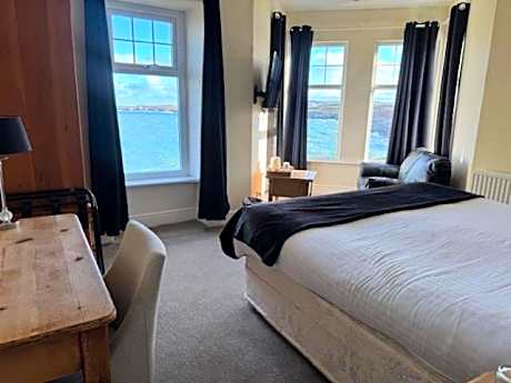 Deluxe Double Room with Shower