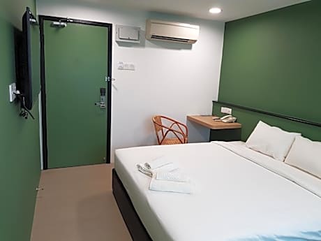 Standard King Room