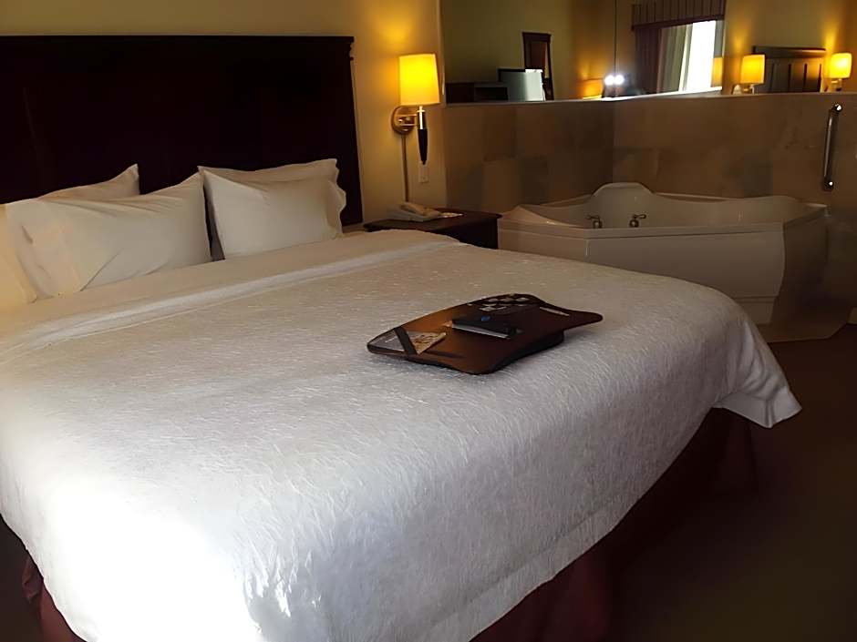 Hampton Inn & Suites Gainesville