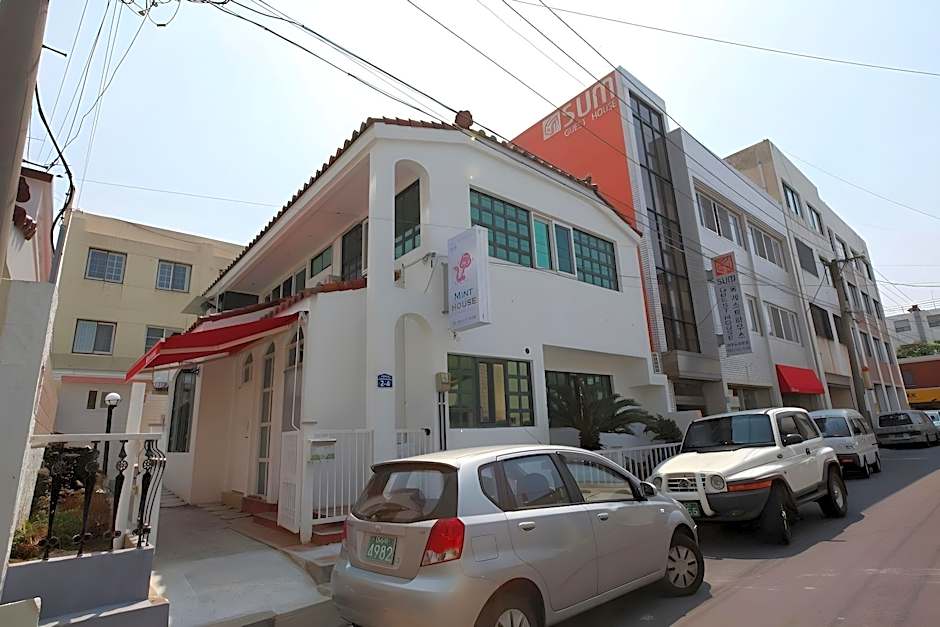 Sum Guest House Jeju Airport