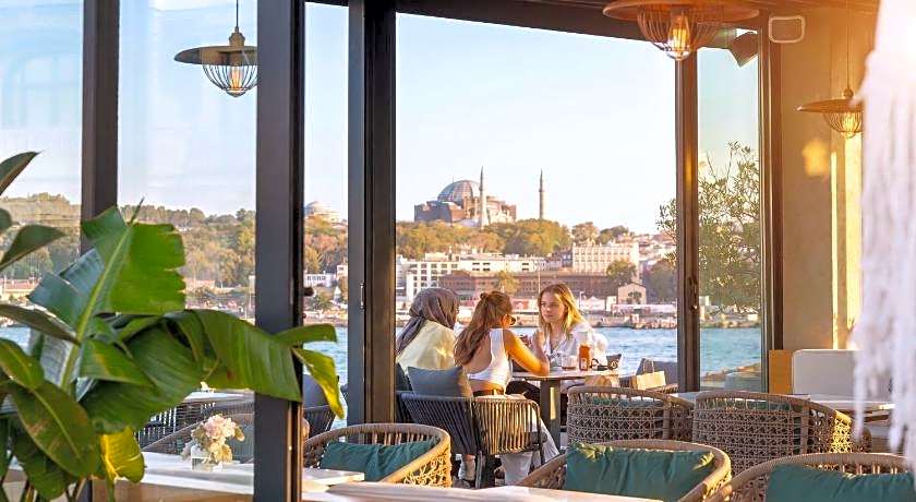 The Wings Hotels Karakoy