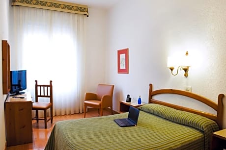 Double Room - No View