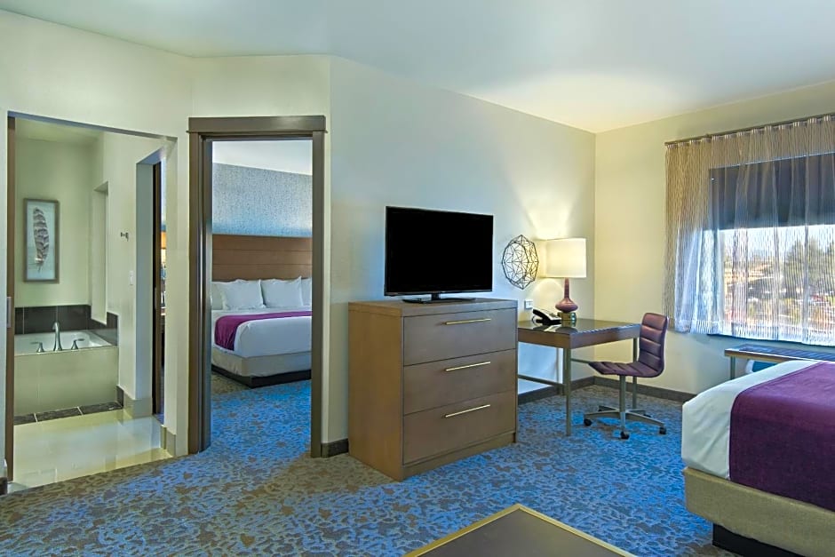 Oxford Suites Sonoma - Rohnert Park