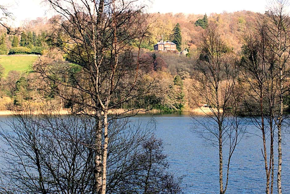 Loch Monzievaird Chalets