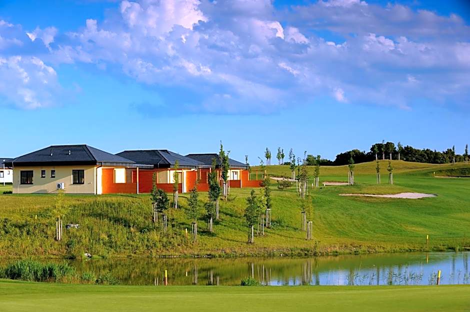 Black Bridge Hotel Apartment