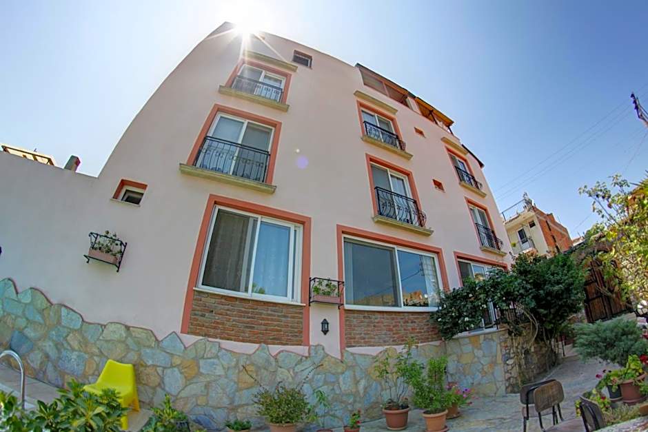 Nazar Hotel