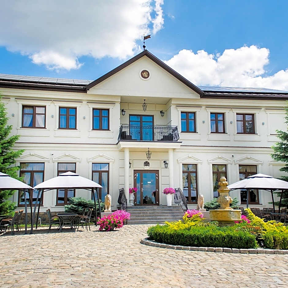 Pałac Uniejów