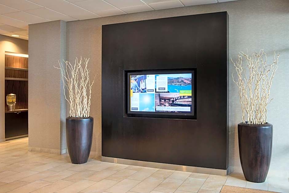 Courtyard by Marriott Richmond Berkeley