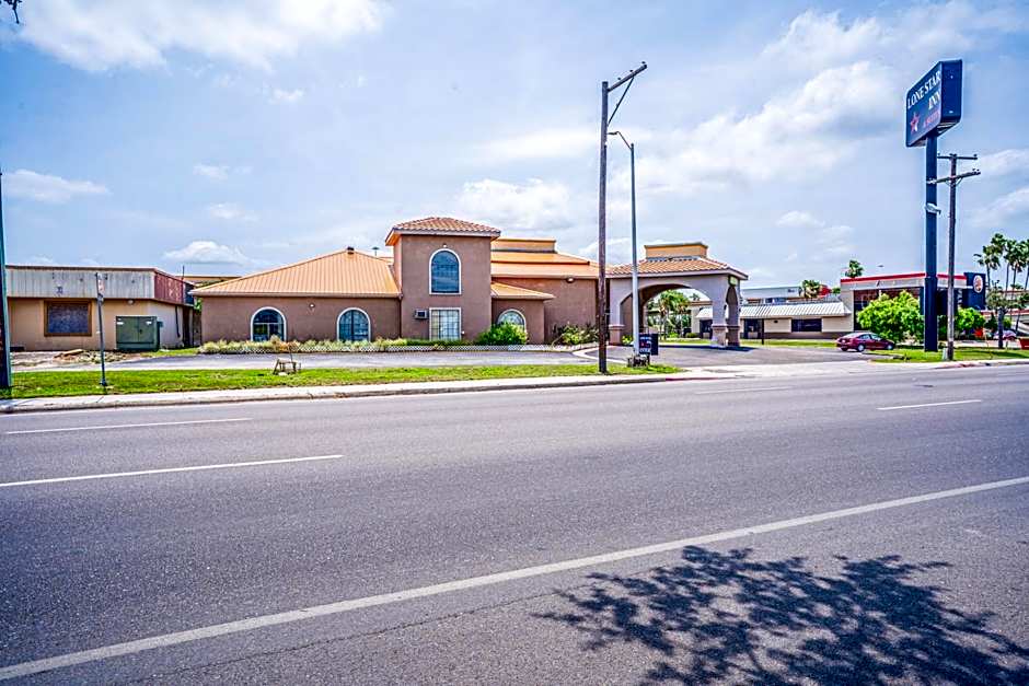 Lone Star Inn & Suites by OYO Harlingen TX