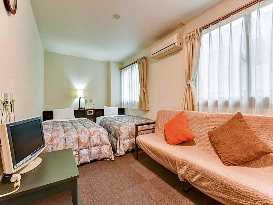 Hotel Crane Tachibana