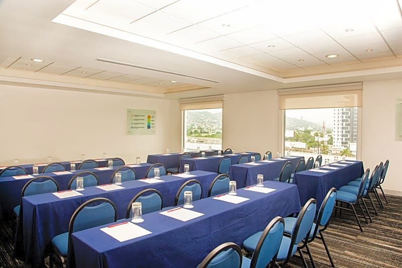 Fiesta Inn Monterrey Tecnologico
