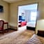 Park Hill Inn & Suite