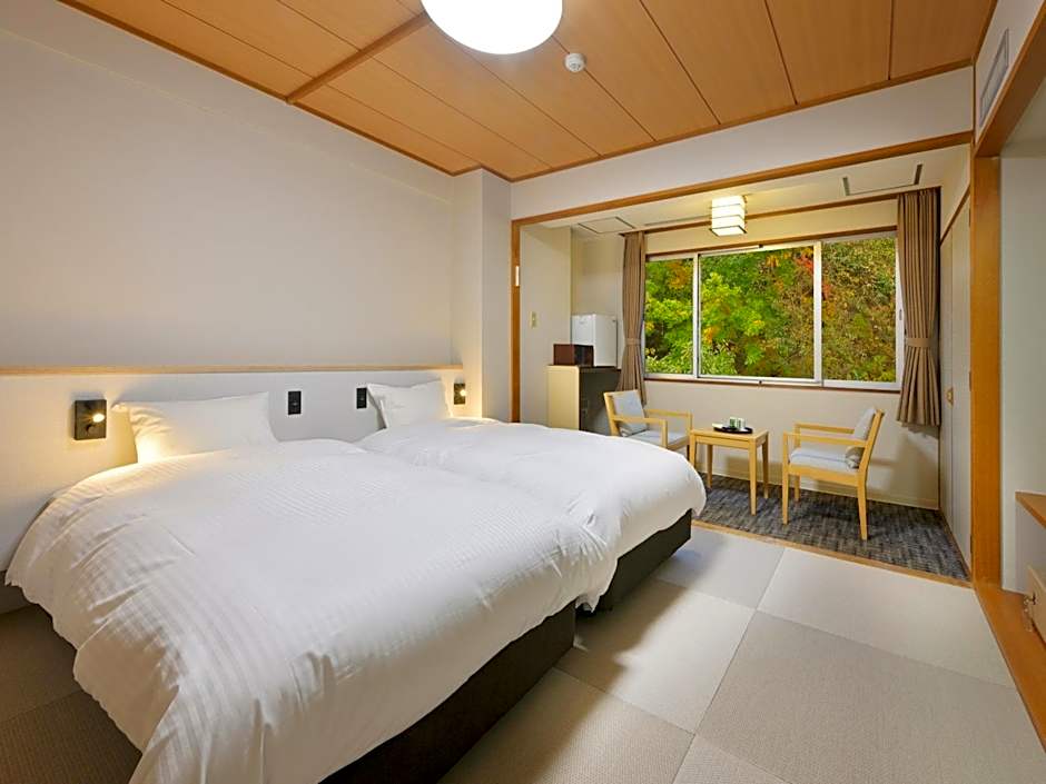 Photo 1 of 4 of Modern 2 Beds
