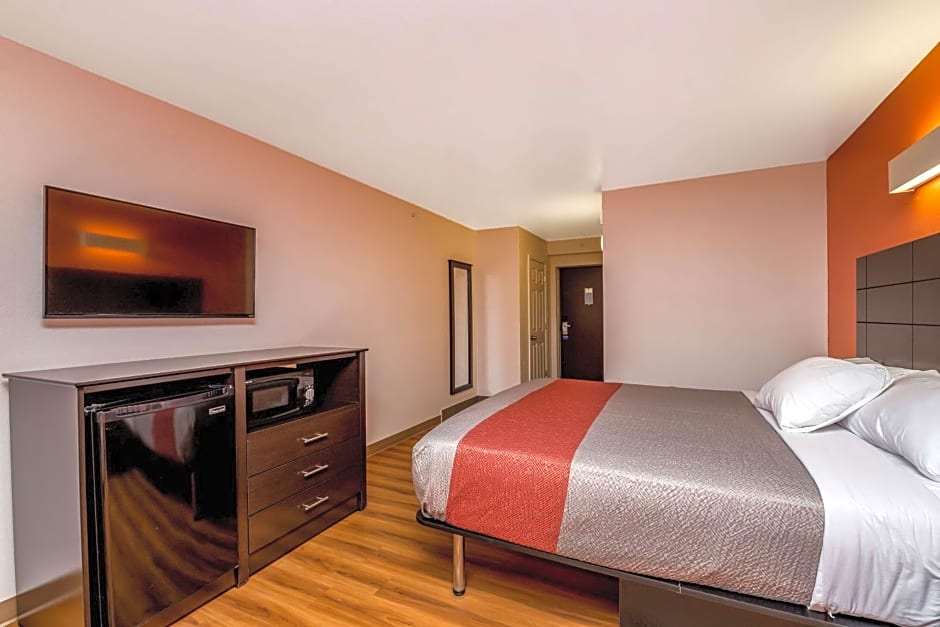 Motel 6 Peoria