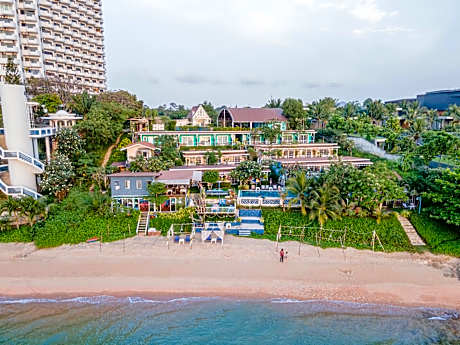 Pattaya seaside balcony/Beach front/4 peoples