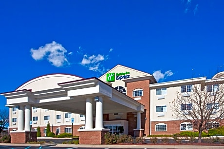 Holiday Inn Express Hotel & Suites Charlotte, an IHG Hotel
