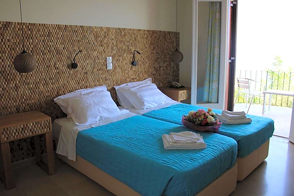 Photo 1 of 14 of 2 Beds, Sea View