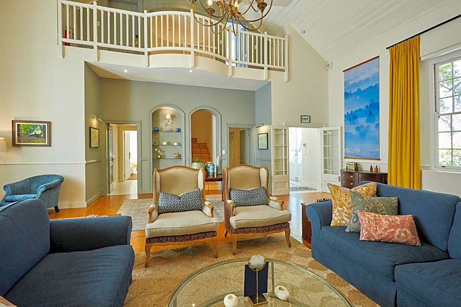 Chapter House Boutique Hotel