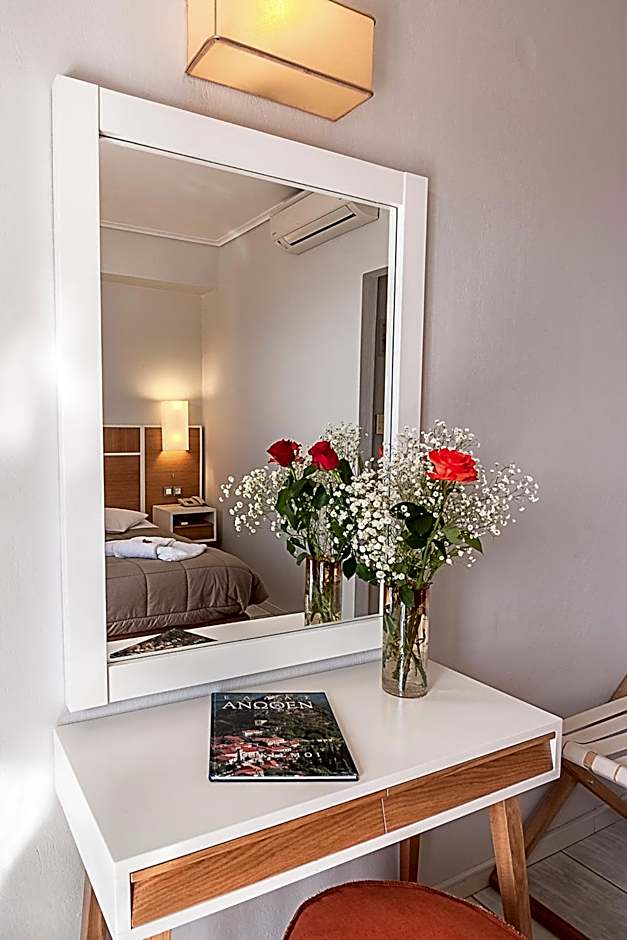 Fedriades Delphi Hotel