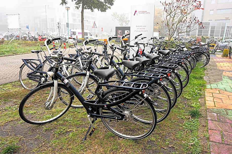 Amsterdam Teleport Hotel