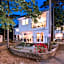 Holiday Homes Oštro