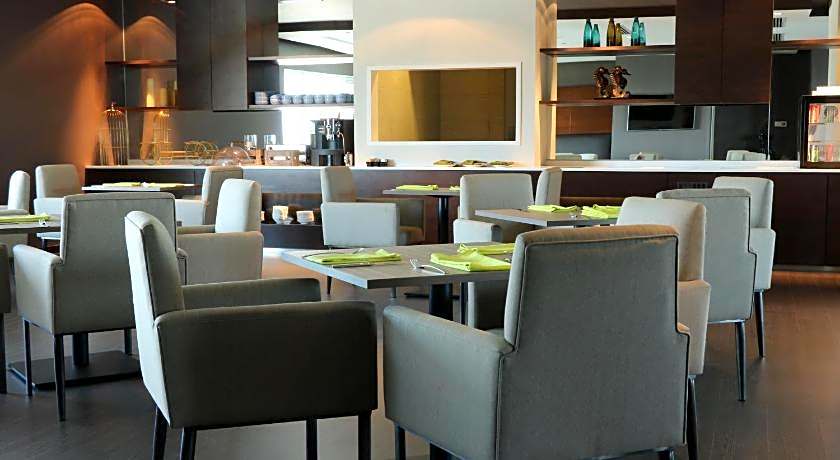 Pullman Miri Waterfront