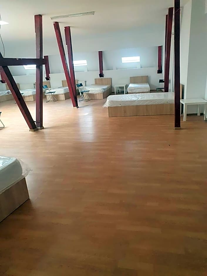 Cazare - Accommodation